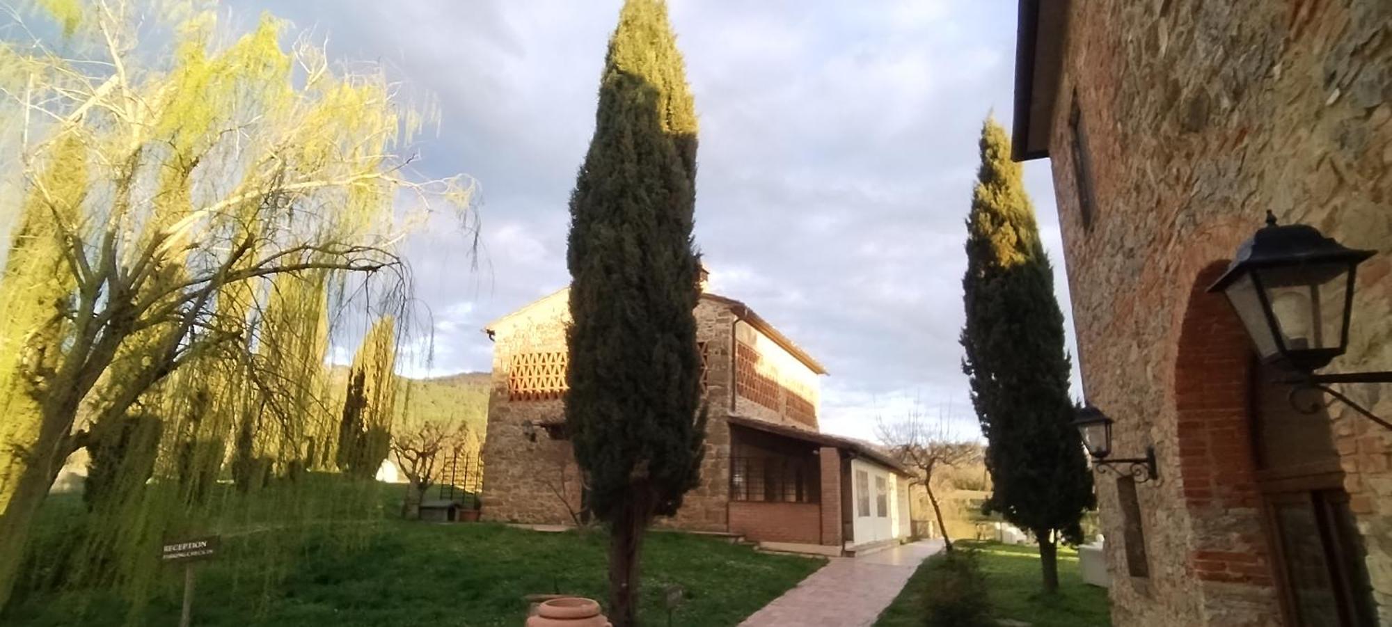I Salici Agriturismo Badia Agnano Kültér fotó